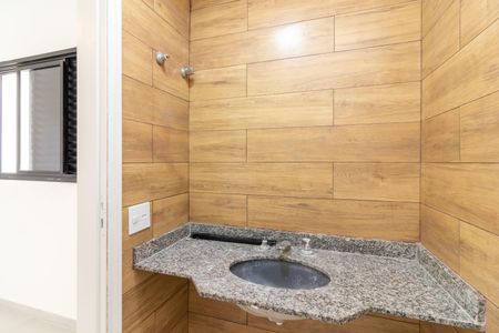 Apartamento à venda com 112m², 3 quartos e 2 vagas Apartamento à venda com 112m², 3 quartos e 2 vagasBanheiro das Suítes 2 e 3