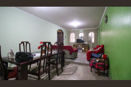 Casa à venda com 2 quartos, 175m² em Sítio da Figueira, São Paulo