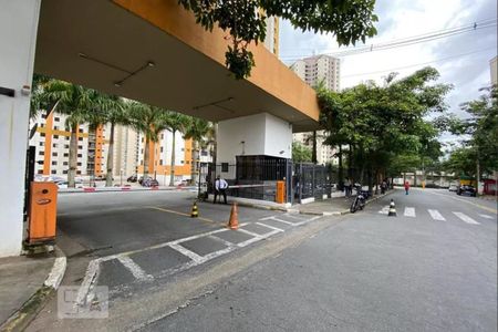 Apartamento à venda com 73m², 2 quartos e 1 vagaFachada e portaria