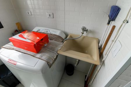 Apartamento à venda com 73m², 2 quartos e 1 vagaDetalhe da area de serviço