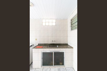 Casa para alugar com 150m², 2 quartos e 2 vagasCozinha