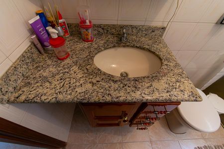 Casa para alugar com 150m², 2 quartos e 2 vagasBanheiro