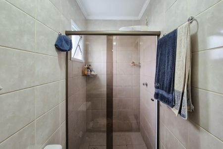 Casa de condomínio à venda com 200m², 3 quartos e 2 vagas Casa de condomínio à venda com 200m², 3 quartos e 2 vagasBanheiro da Suíte