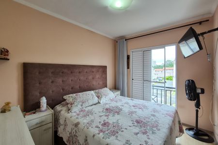 Casa de condomínio à venda com 200m², 3 quartos e 2 vagas Casa de condomínio à venda com 200m², 3 quartos e 2 vagasSuíte