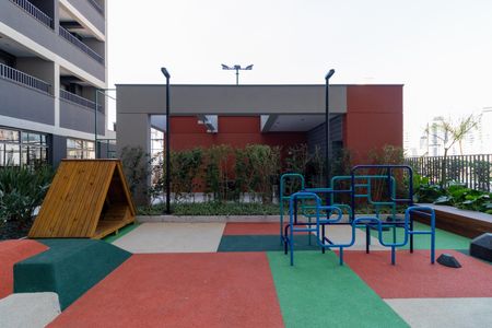 Apartamento para alugar com 46m², 2 quartos e 1 vaga Apartamento para alugar com 46m², 2 quartos e 1 vagaPlayground