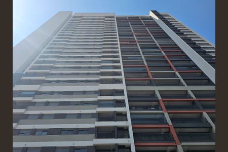 Apartamento para alugar com 46m², 2 quartos e 1 vaga Apartamento para alugar com 46m², 2 quartos e 1 vagaFachada