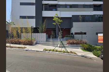 Apartamento para alugar com 46m², 2 quartos e 1 vaga Apartamento para alugar com 46m², 2 quartos e 1 vagaFachada