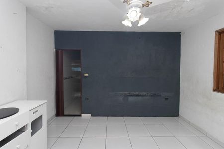 Quarto de casa para alugar com 1 quarto, 40m² em Vila Guilherme, São Paulo