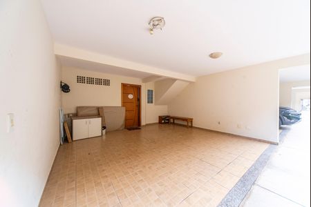 Casa de condomínio à venda com 104m², 2 quartos e 2 vagasGaragem