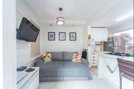 Casa de condomínio à venda com 104m², 2 quartos e 2 vagasSala