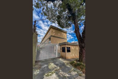 Casa de condomínio à venda com 104m², 2 quartos e 2 vagasFachada e portaria