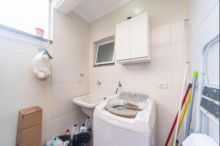 Casa de condomínio à venda com 104m², 2 quartos e 2 vagasÁrea de Serviço