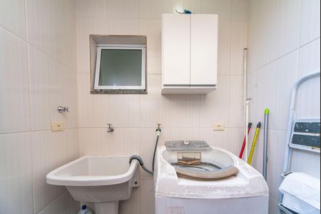 Casa de condomínio à venda com 104m², 2 quartos e 2 vagasÁrea de Serviço