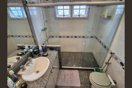 Casa de condomínio para alugar com 1000m², 5 quartos e 4 vagas