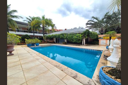 Casa de condomínio para alugar com 1000m², 5 quartos e 4 vagas