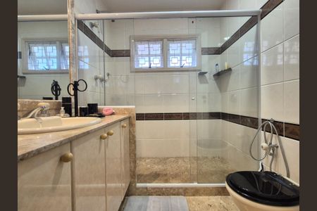 Casa de condomínio para alugar com 1000m², 5 quartos e 4 vagas