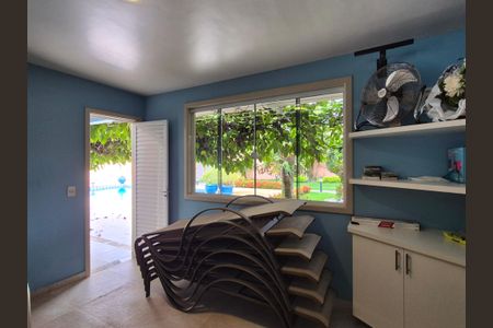 Casa de condomínio para alugar com 1000m², 5 quartos e 4 vagas