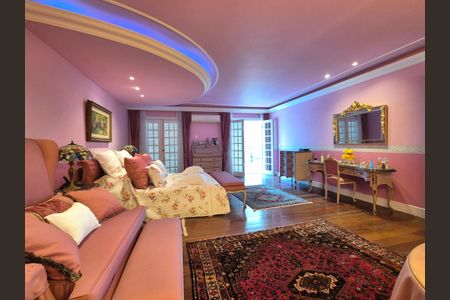 Casa de condomínio para alugar com 1000m², 5 quartos e 4 vagas