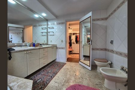 Casa de condomínio para alugar com 1000m², 5 quartos e 4 vagas