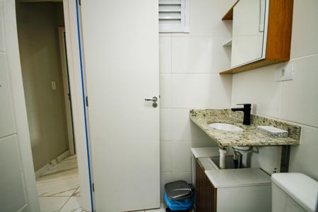 Apartamento para alugar com 80m², 2 quartos e 1 vagaBanheiro da Suíte 1