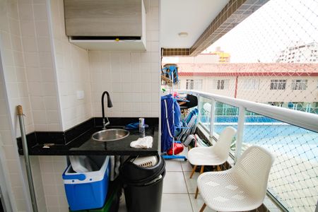 Apartamento para alugar com 80m², 2 quartos e 1 vagaVaranda