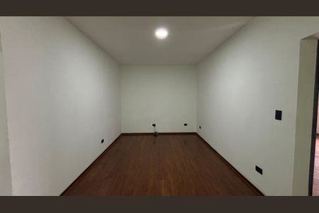 Casa à venda com 430m², 4 quartos e 6 vagasEscritório