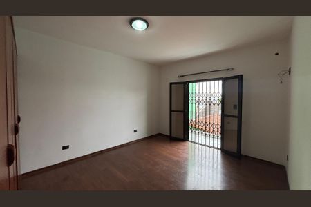Casa à venda com 430m², 4 quartos e 6 vagasSuite
