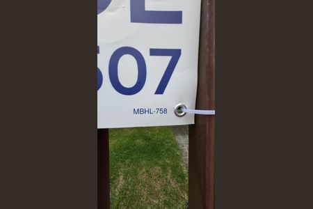 Casa à venda com 430m², 4 quartos e 6 vagasFachada