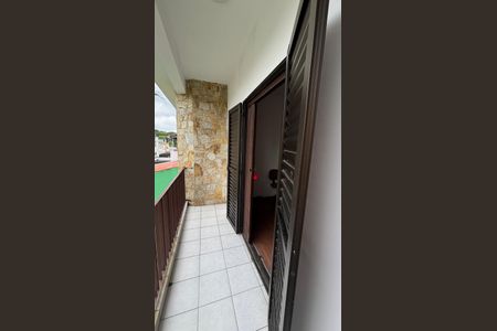 Casa à venda com 430m², 4 quartos e 6 vagasQuarto 3 Varanda