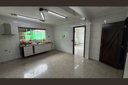 Casa à venda com 430m², 4 quartos e 6 vagasCozinha