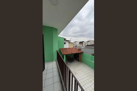 Casa à venda com 430m², 4 quartos e 6 vagasQuarto 1 Varanda
