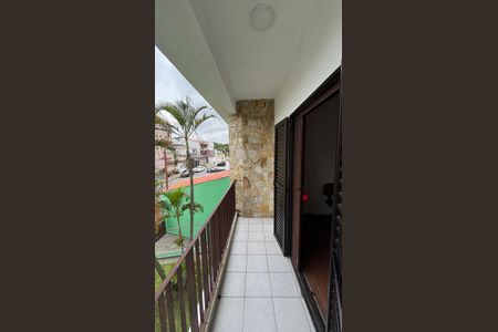 Casa à venda com 430m², 4 quartos e 6 vagasQuarto 3 Varanda