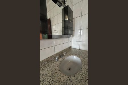 Casa à venda com 430m², 4 quartos e 6 vagasBanheiro da Suíte