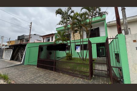 Casa à venda com 430m², 4 quartos e 6 vagasFachada
