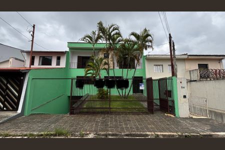 Casa à venda com 430m², 4 quartos e 6 vagasFachada