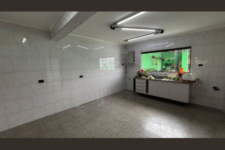 Casa à venda com 430m², 4 quartos e 6 vagasCozinha