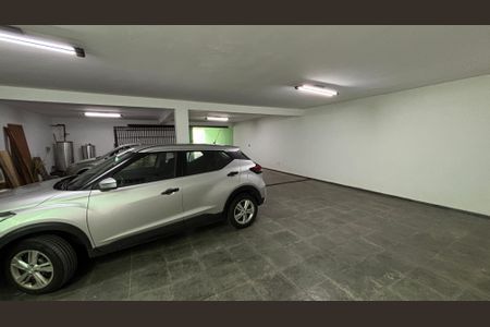 Casa à venda com 430m², 4 quartos e 6 vagasGaragem