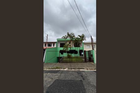 Casa à venda com 430m², 4 quartos e 6 vagasFachada