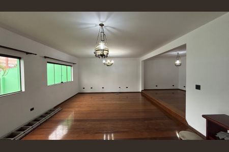 Casa à venda com 430m², 4 quartos e 6 vagasSala - Sala de Estar
