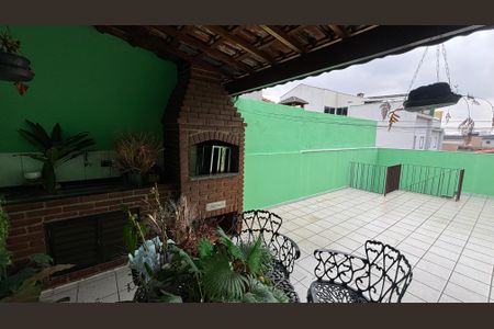 Casa à venda com 430m², 4 quartos e 6 vagasQuintal