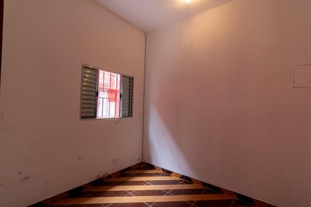 Casa para alugar com 42m², 1 quarto e sem vaga Casa para alugar com 42m², 1 quarto e sem vagaQuarto