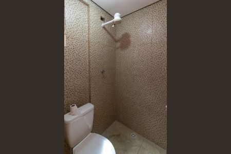 Casa para alugar com 42m², 1 quarto e sem vaga Casa para alugar com 42m², 1 quarto e sem vagaBanheiro