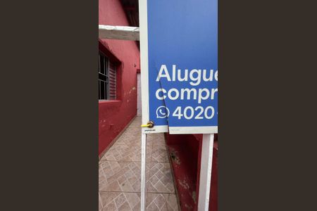 Casa para alugar com 42m², 1 quarto e sem vaga Casa para alugar com 42m², 1 quarto e sem vagaCódigo