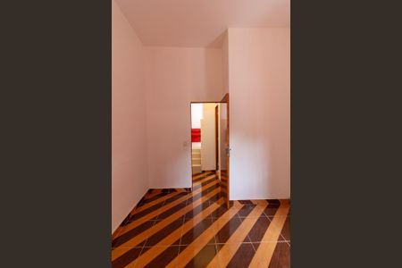 Quarto de casa para alugar com 1 quarto, 42m² em Jardim Santa Cruz (campo Grande), São Paulo