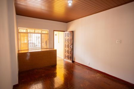 SALA de casa à venda com 3 quartos, 150m² em Parque Peruche, São Paulo