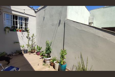 Casa à venda com 120m², 3 quartos e 1 vagaQuintal