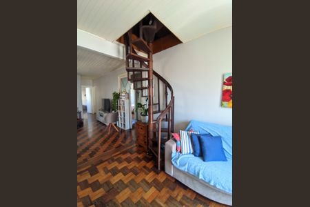 Sala de casa à venda com 3 quartos, 120m² em São Geraldo, Porto Alegre