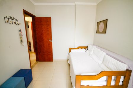 Apartamento para alugar com 106m², 3 quartos e 2 vagasQuarto 2