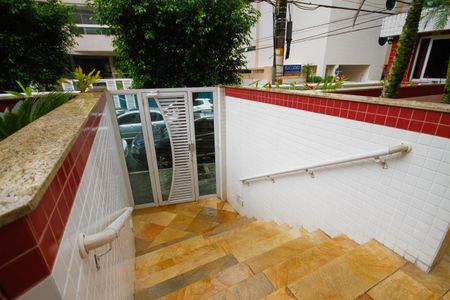 Fachada de apartamento para alugar com 3 quartos, 106m² em Canto do Forte, Praia Grande