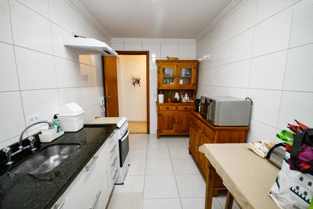Cozinha de apartamento para alugar com 3 quartos, 106m² em Canto do Forte, Praia Grande